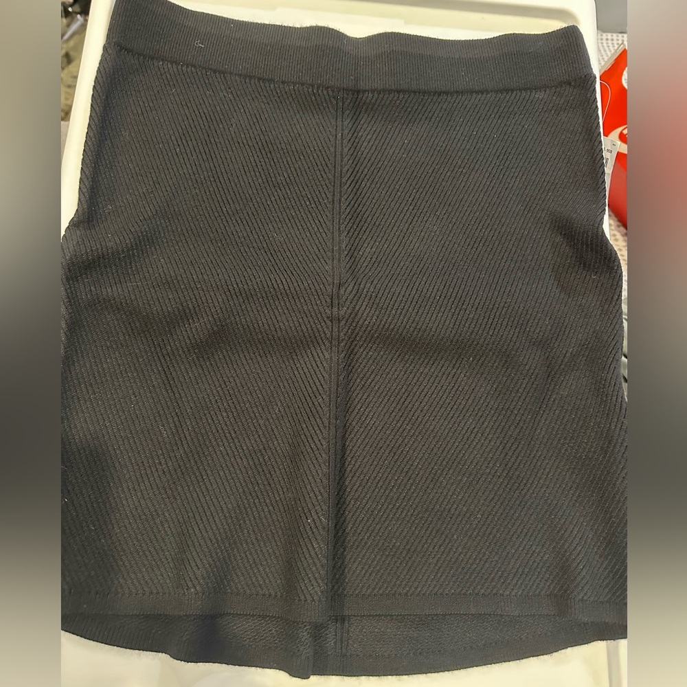 Abercrombie black ribbed mini skirt